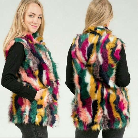 Vest ❤💚💙💜💛 - Picture 2 of 3